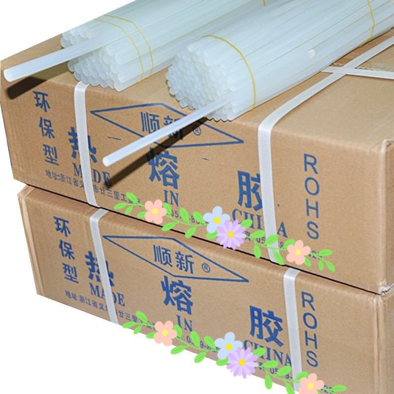 工艺品粘接热熔胶条 环保胶棒胶条 7mm/11mm胶枪用半透明热熔胶棒