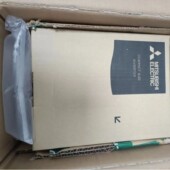 三菱 0.75K D720 变频器