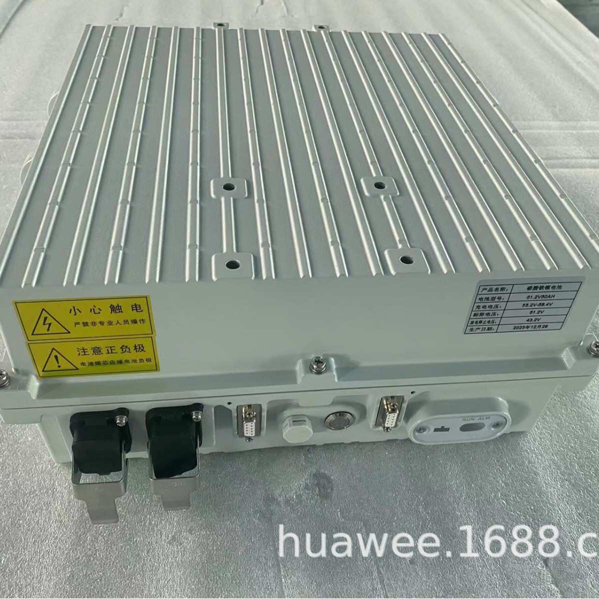 通信基站压铸铝50AH100AH电池移动电信电源3KW50AH刀片保护锂电池