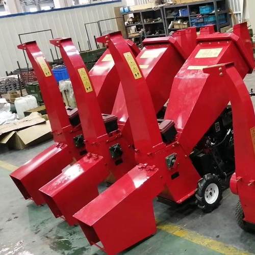 柴油树枝树干粉碎机汽油果园枝条粉碎机械公园绿化干鲜碎枝机