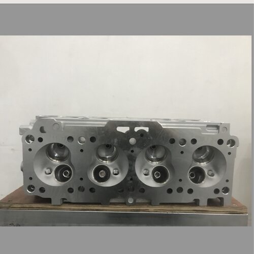 厂家直供F8/FE系列缸盖总成