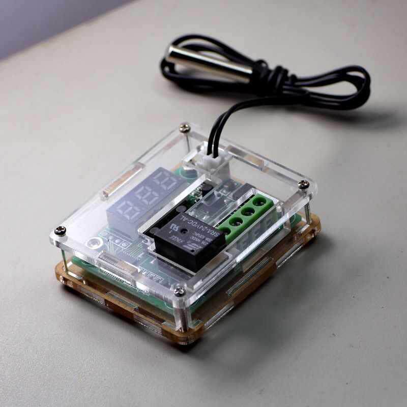 684微型温控仪12v24v110℃制冷制热制继电器触数点输出小温显度控