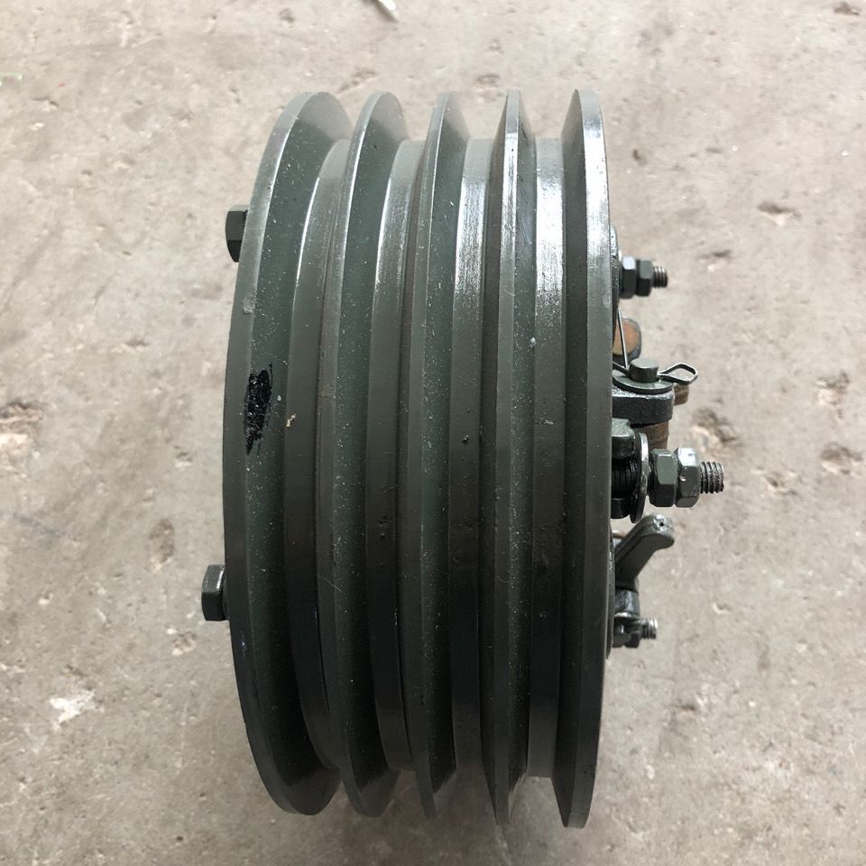 151手扶拖拉机离合器总成4槽