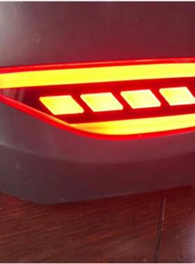 UNUFOR后2016款FORTUNER燈帶行車車多功能LED杠后包圍燈改剎裝加