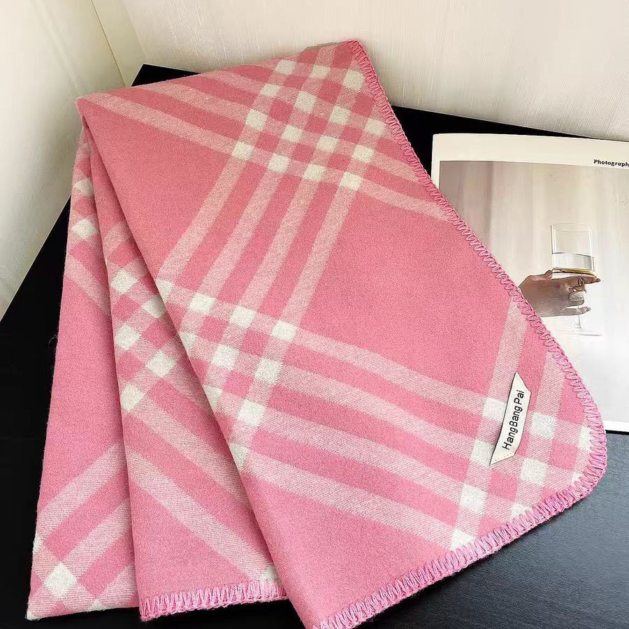 新款格纹仿羊绒保暖围巾