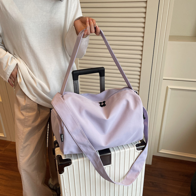 大容量干湿分离健身旅行包