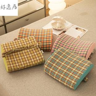 风格 2025年新品 纯真系列纯真记忆棉护腰枕腰靠护腰垫现代简约时尚