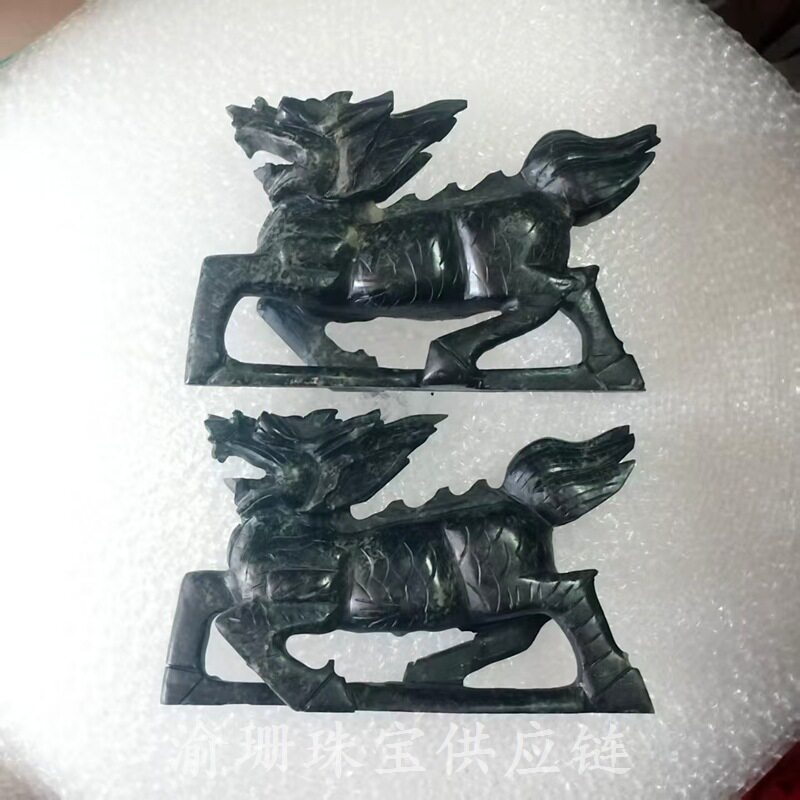 独山玉麒麟一对摆件  多尺寸独山玉麒麟办公室家居摆件装饰品图片