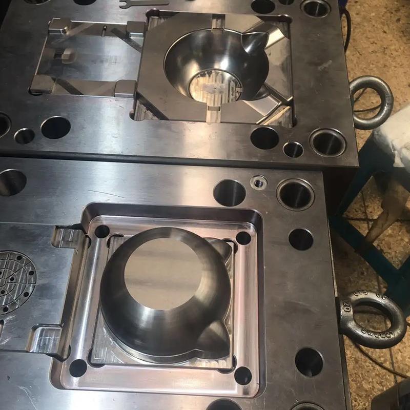 猫塑料宠物碗模P具狗水饮器模具宠物自动饮食器76043模具VC注塑模