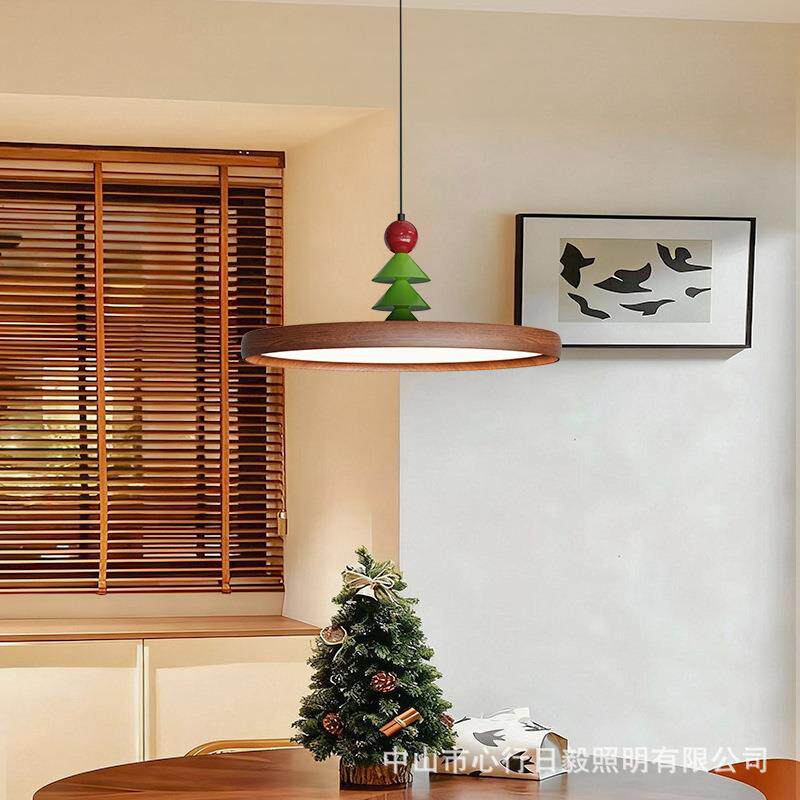 飞碟餐厅吊灯圣诞树创意中古胡桃木色圆盘餐桌饭厅吧台新款灯具