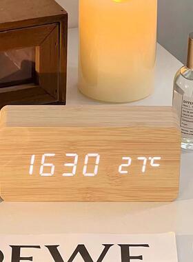 意木质闹钟简约HVZ复创时钟静音夜光学生床头多功能北欧钟电子台