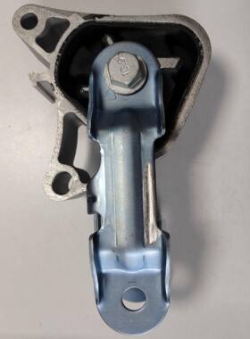 适用于奔驰W176W246W242发动机机脚胶右侧机脚胶2462401709