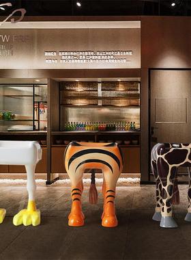 吧璃钢长颈鹿吧椅玻动物腿44138坐凳酒椅性单人椅高脚椅彩绘个座