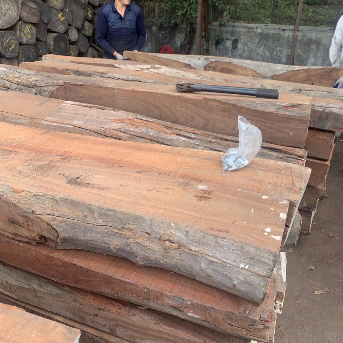 小叶红檀  非洲红檀木 红酸枝 小叶红檀 工艺品雕刻 全屋整装