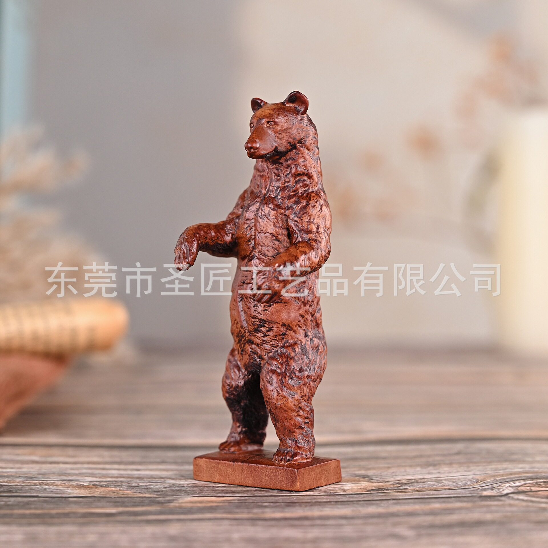 实木雕刻工艺品小棕熊桌面摆件立体卡通小动物木制家居客厅装饰品