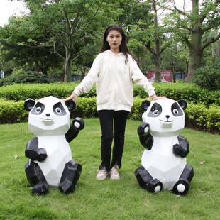 块面几何1860-块爬树熊猫雕玻璃钢动墙物摆件户外园林景塑草观庭