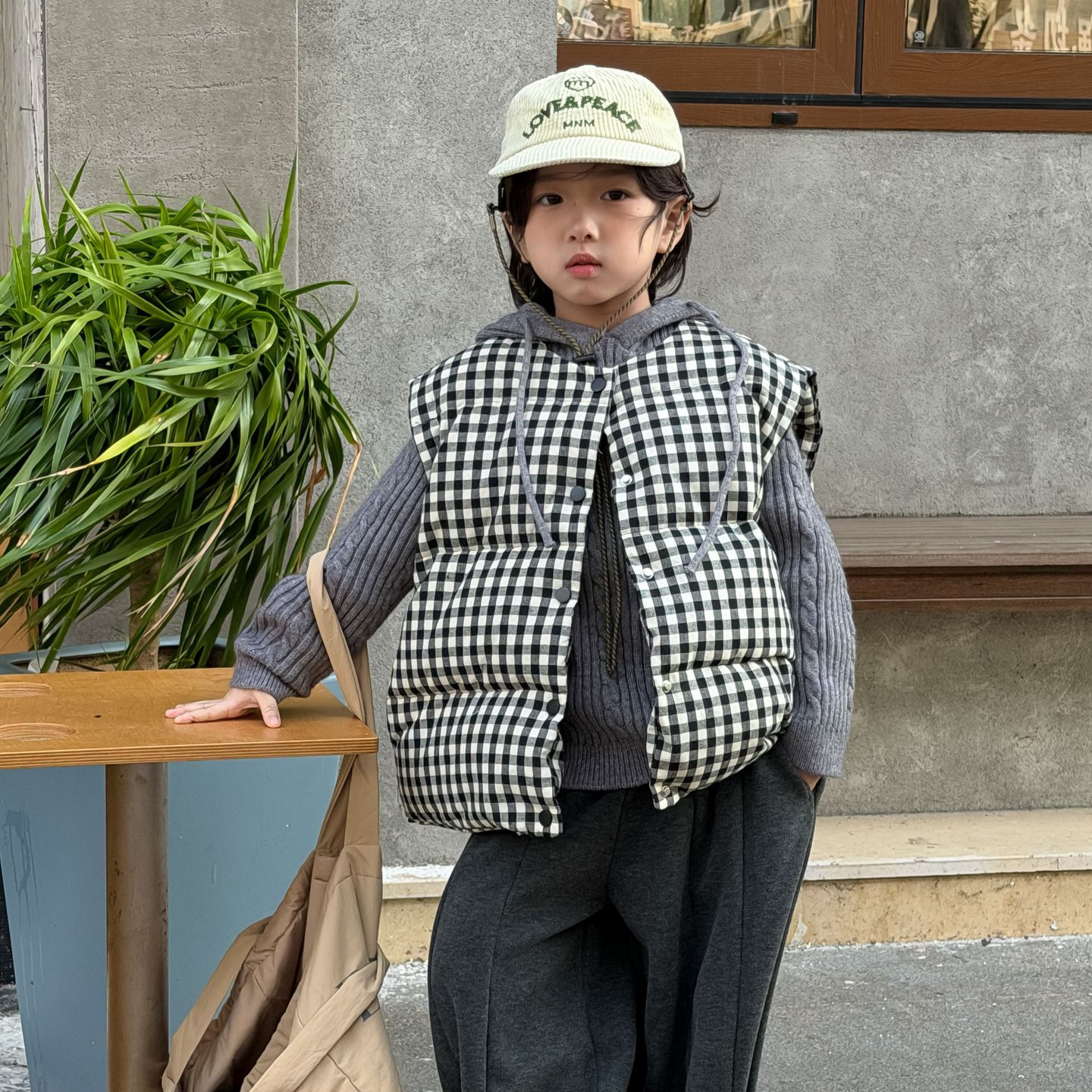 韩国中大童装男童马甲2025冬季新款菱格绗线羽绒马甲儿童叠穿神器