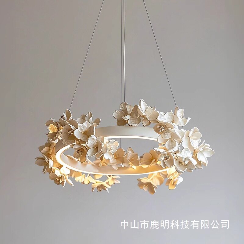 法式轻奢吊灯客厅主灯奶油风圆形复古浪漫设计师餐厅卧室花朵灯具