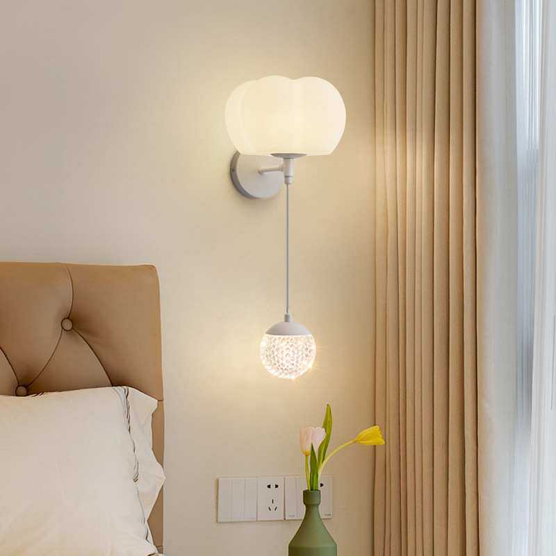 壁灯卧室奶油风床头灯护眼温馨房间新款简约现代客厅电视背景墙灯