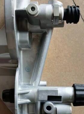 沃尔沃D16F发动机件TWD1643/TAD1641GE手油泵22035823/21900852售