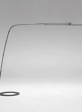 北欧个性设计艺术卧室现代样板房新款简约创意大型落地灯感师客厅