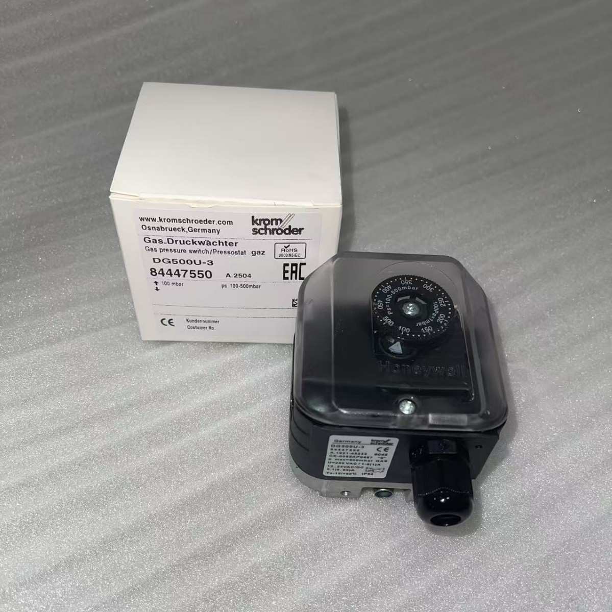 压力开关LGW 3A2 ,3A4,10A4,50A2,50A4 - 实物图