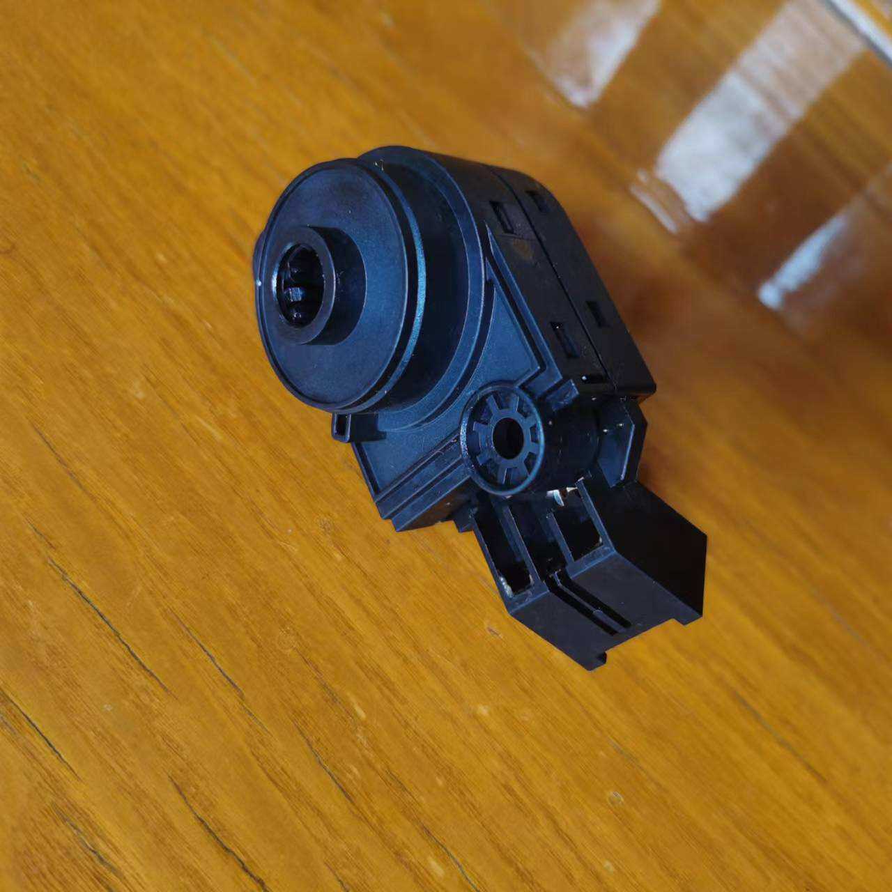 汽车启动马达点火开关座适用雪佛兰科鲁兹创酷迈锐宝别克君威君越