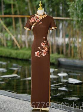 正品走秀旗袍2025款红色舞台演出服款长复古裙中国风连衣新年轻款