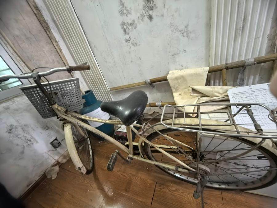 1月13日漳州电子产品及杂物一批网络拍卖公告