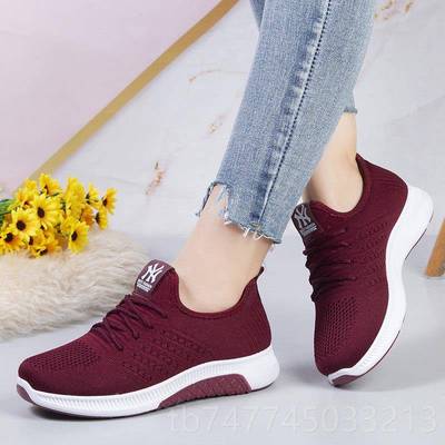 新款冬季绒老加鞋北京布鞋动女棉中老年加厚保暖运鞋平底防滑妈妈