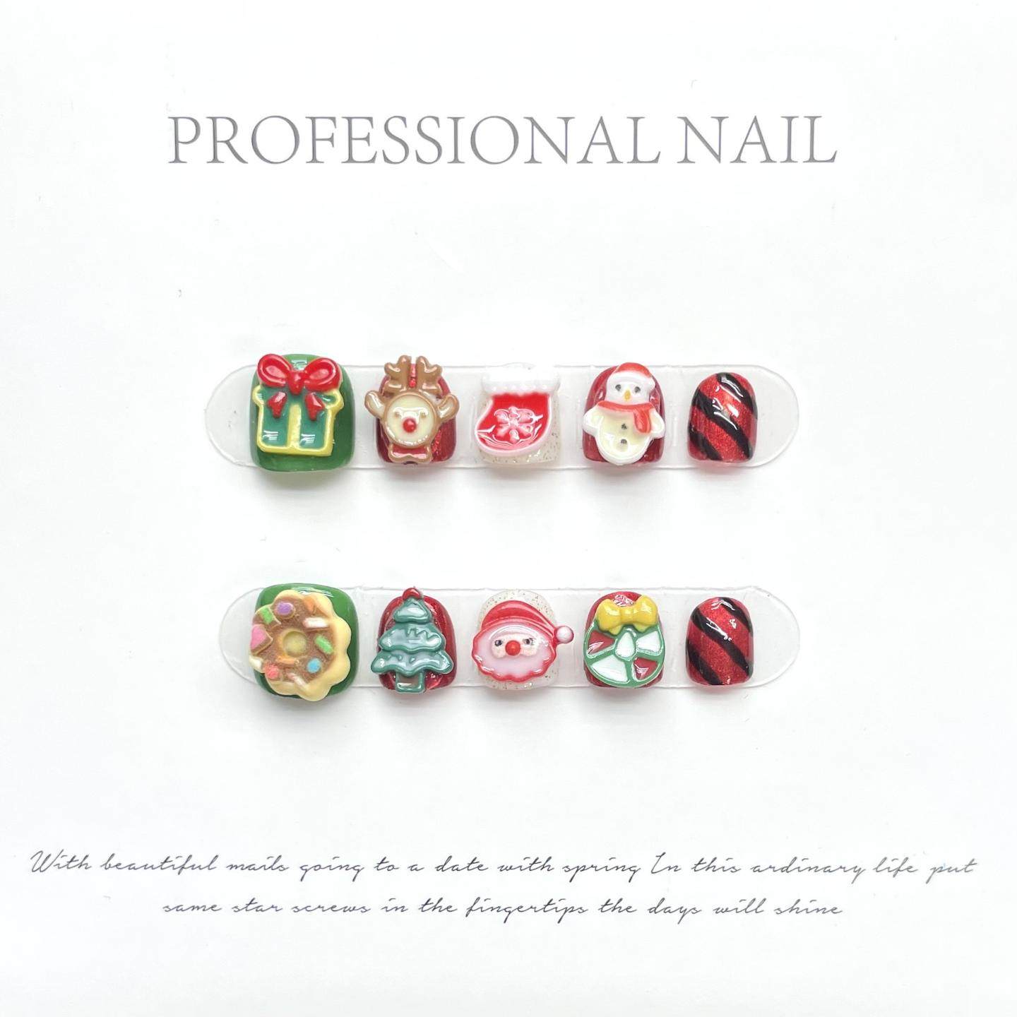 儿童穿戴甲卡通可爱女童学生指甲贴片10岁11岁12岁新年美甲贴片,玩具/童车/益智/积木/模型,儿童穿戴/装扮类玩具,淘宝优惠券,粉丝福利购,淘宝优惠卷