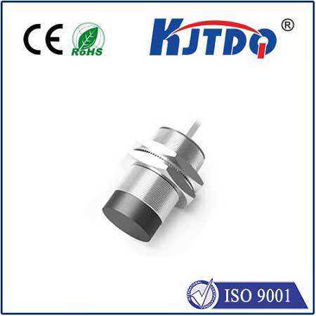 KT530-D15DA-D2230 安装方式非埋入式检测距离15mm