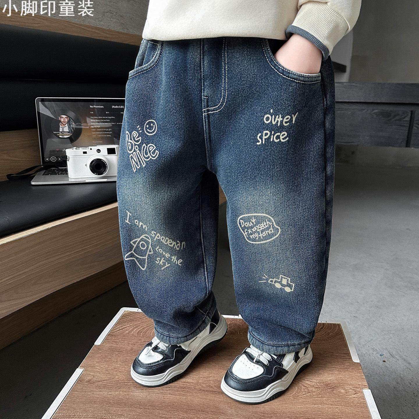 男童加绒牛仔裤冬季加厚直筒