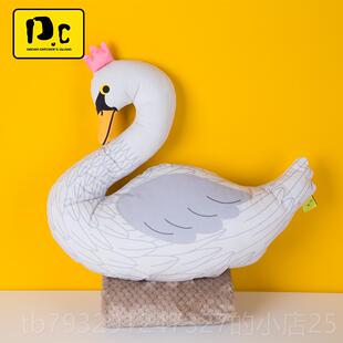 高档捕梦岛 天公鹅抱被子家两用空调毯 可爱办室枕居午休腰靠盖毯