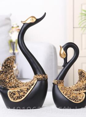 高档欧式侣天鹅树脂工艺摆件家厅居饰品客电视柜情房间摆设结品婚