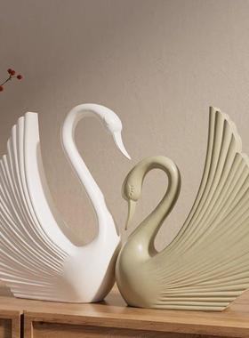 高级感设计师艺术天鹅摆件姹寂风客厅玄关电视柜复古摆设软装装饰