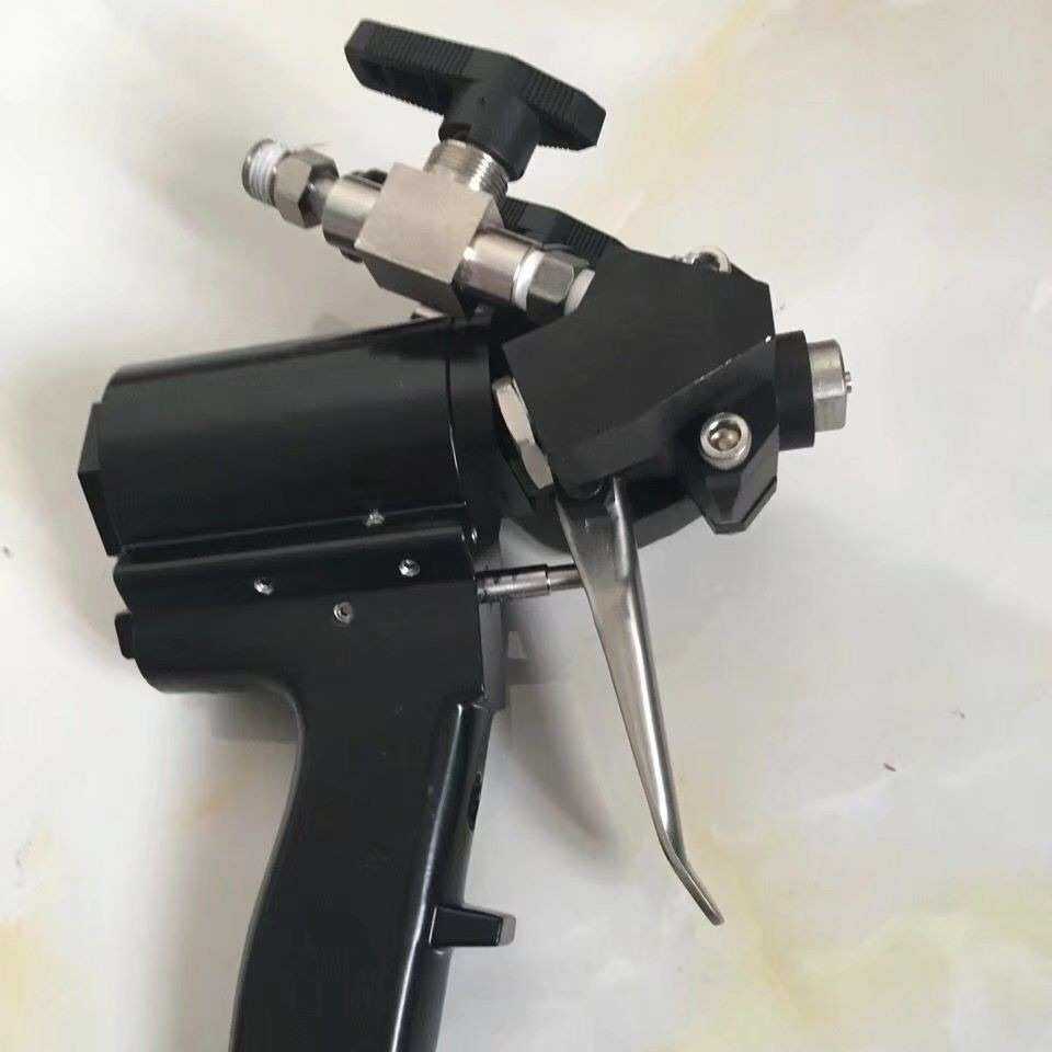聚氨酯聚脲P2喷枪胶枪 外墙冰箱隔热发泡厂 高压气动双组份发泡机
