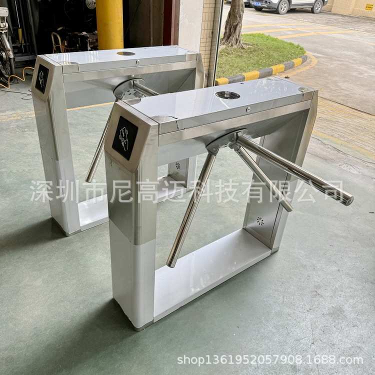 成都超市入口手动单项旋转三棍闸机场码头游客只出不进半高单向门
