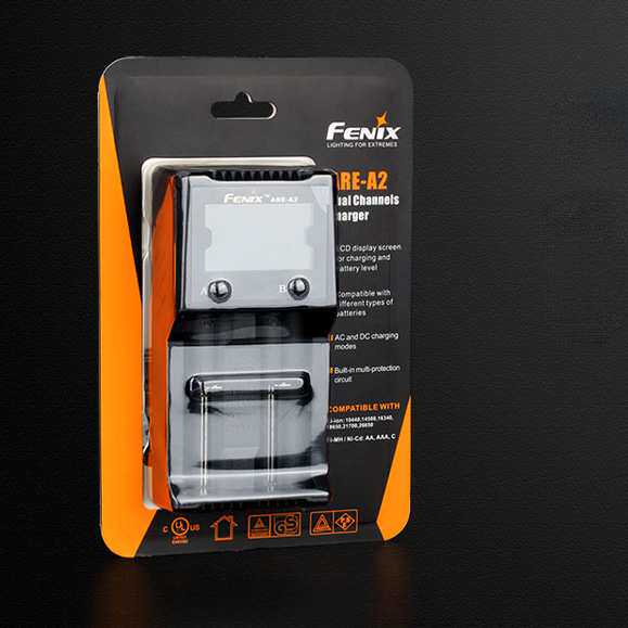Fenix ARE-A2锂离子电池充电器18650 26650 14500 16340 AA 10440
