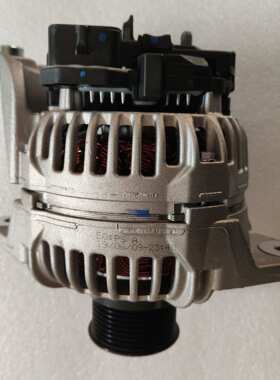 沃尔沃发电机发动机原装配件28V80A充电机20849349三滤滤芯盖总成