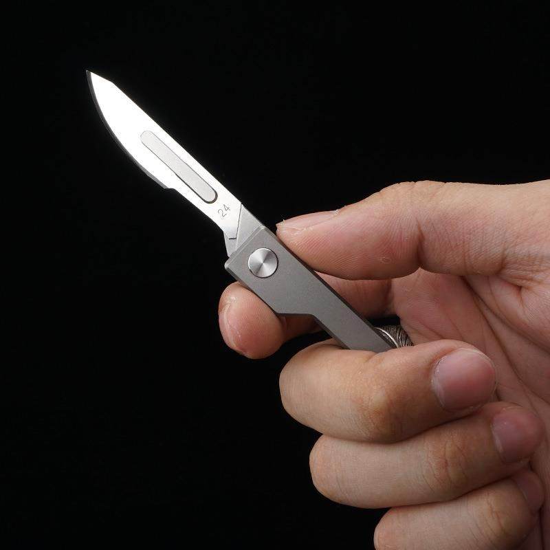 现货迷你美工刀碳钢刀片钛合金手柄喷砂工艺可拆卸24号刀片随身,电子元器件市场,其它元器件,淘宝优惠券,粉丝福利购,淘宝优惠卷