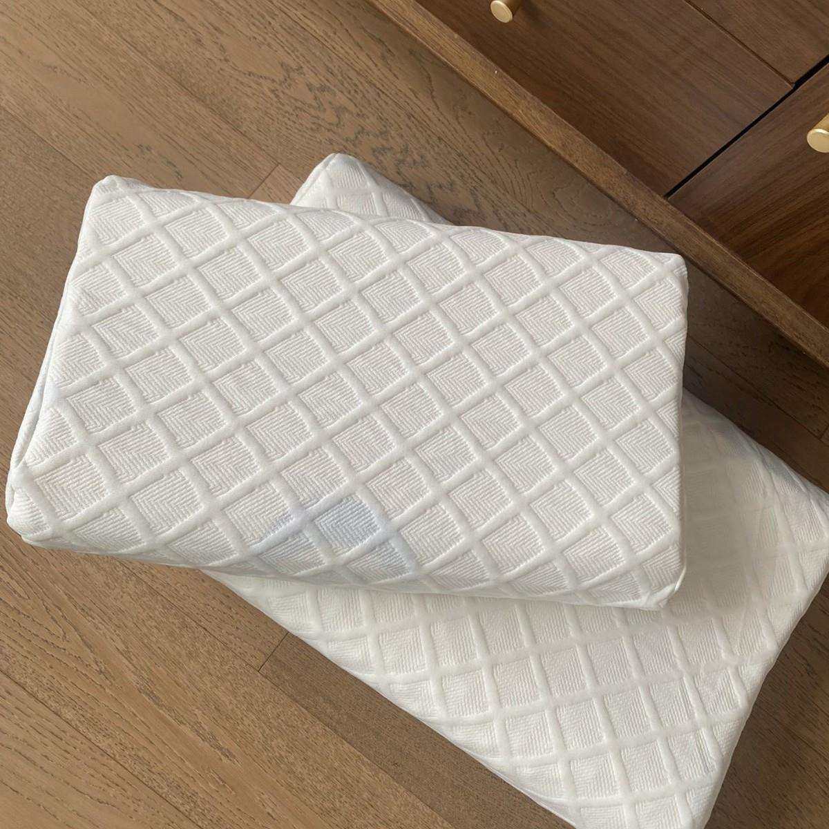 乳胶枕带枕套颈椎枕儿童护颈枕大童成人通用枕头乳胶枕头枕芯波浪