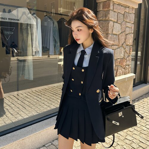 学院风套装女秋装新款马甲衬衫