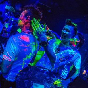 led紫光灯管荧光色紫外线395nm蓝紫黑光灯T8舞台KTV酒吧表演日光