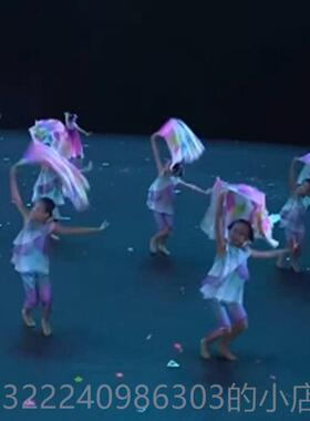 正品元旦服新款紫色绿色衣服子演出花色扇舞舞妈妈的花摆裙蹈服