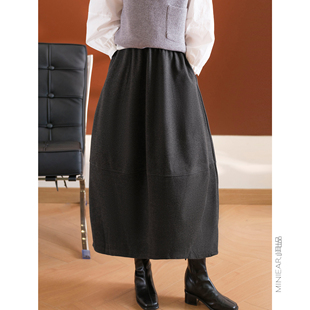 修腿显瘦 加厚毛呢 简约纯色半身裙 多片剪裁 小耳出品立裁花苞