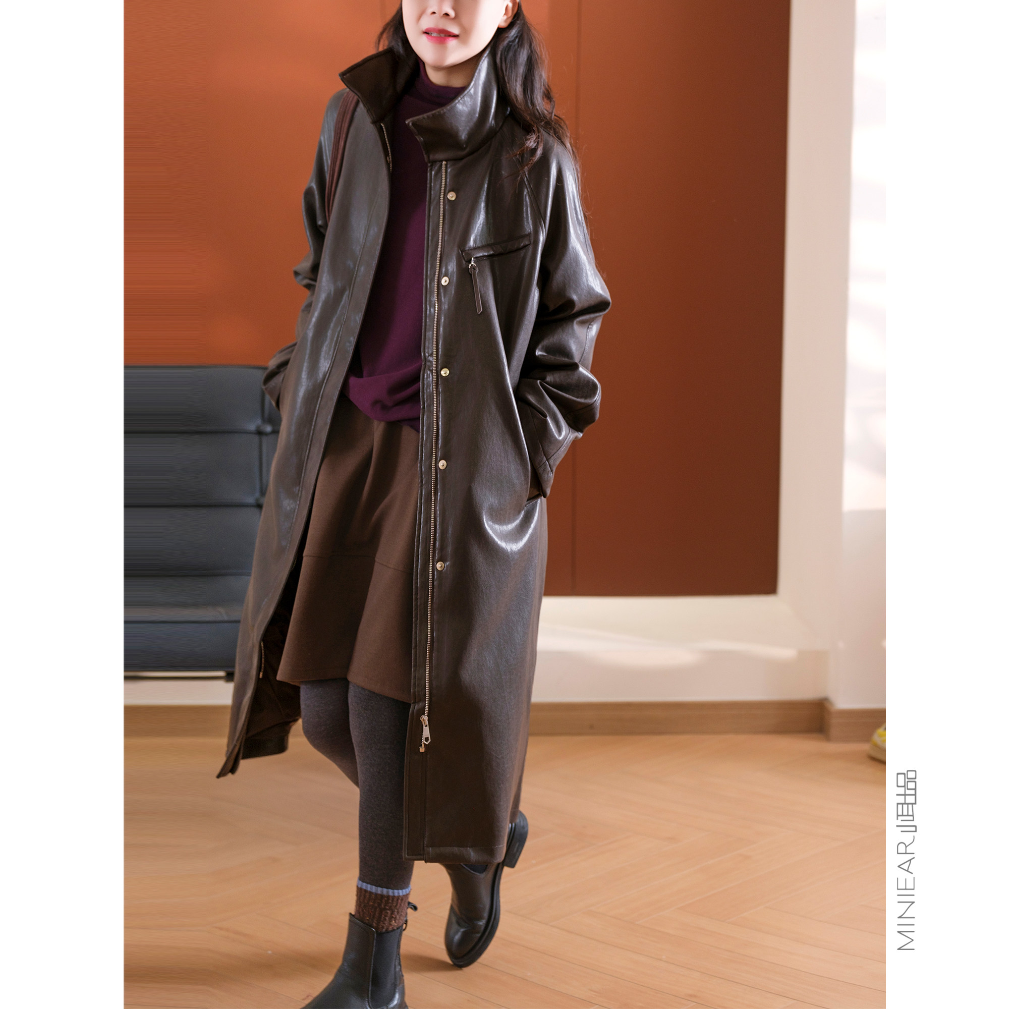 小耳出品【皮衣羽绒服】萣制蛋白皮/90鸭绒/竖纹拼接长款立领外套,女装/女士精品,羽绒服,淘宝优惠券,粉丝福利购,淘宝优惠卷