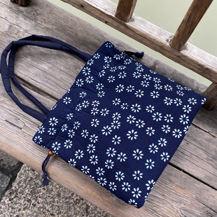 手工蜡染蓝印花布女士手提包抽绳束口小碎花布包乌镇特色抽带手袋