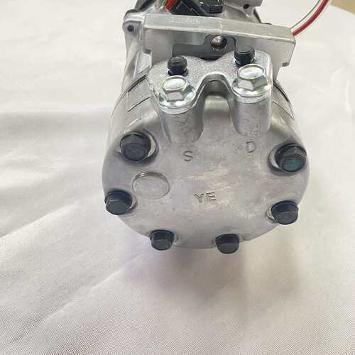 A/C Compressor 400102-00260 for Doosan Excavator DX300LC-5 D
