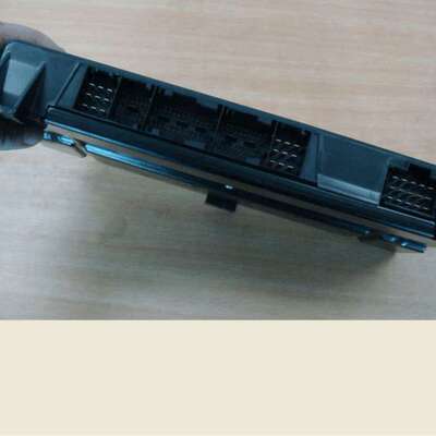 全国重汽HOWO驾驶室电脑板WG9716582011   电器电脑板NanoBCU